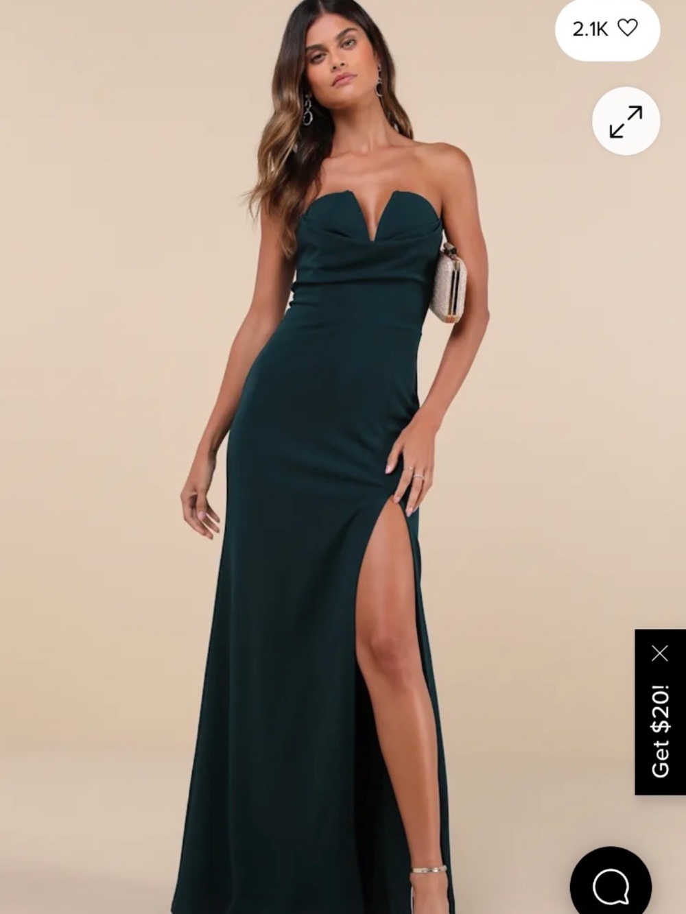 Lulu’s formal gown emerald green